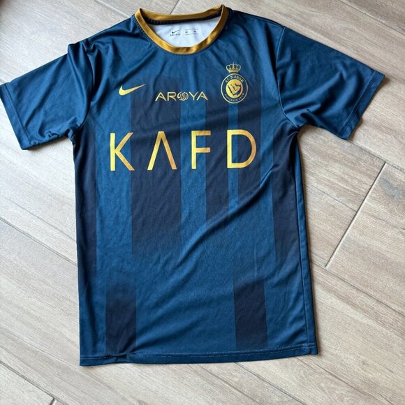 Al Nassr Jersey #7 Ronaldo - Size Medium - Nike Player Issue Kit - Picture 2 of 5